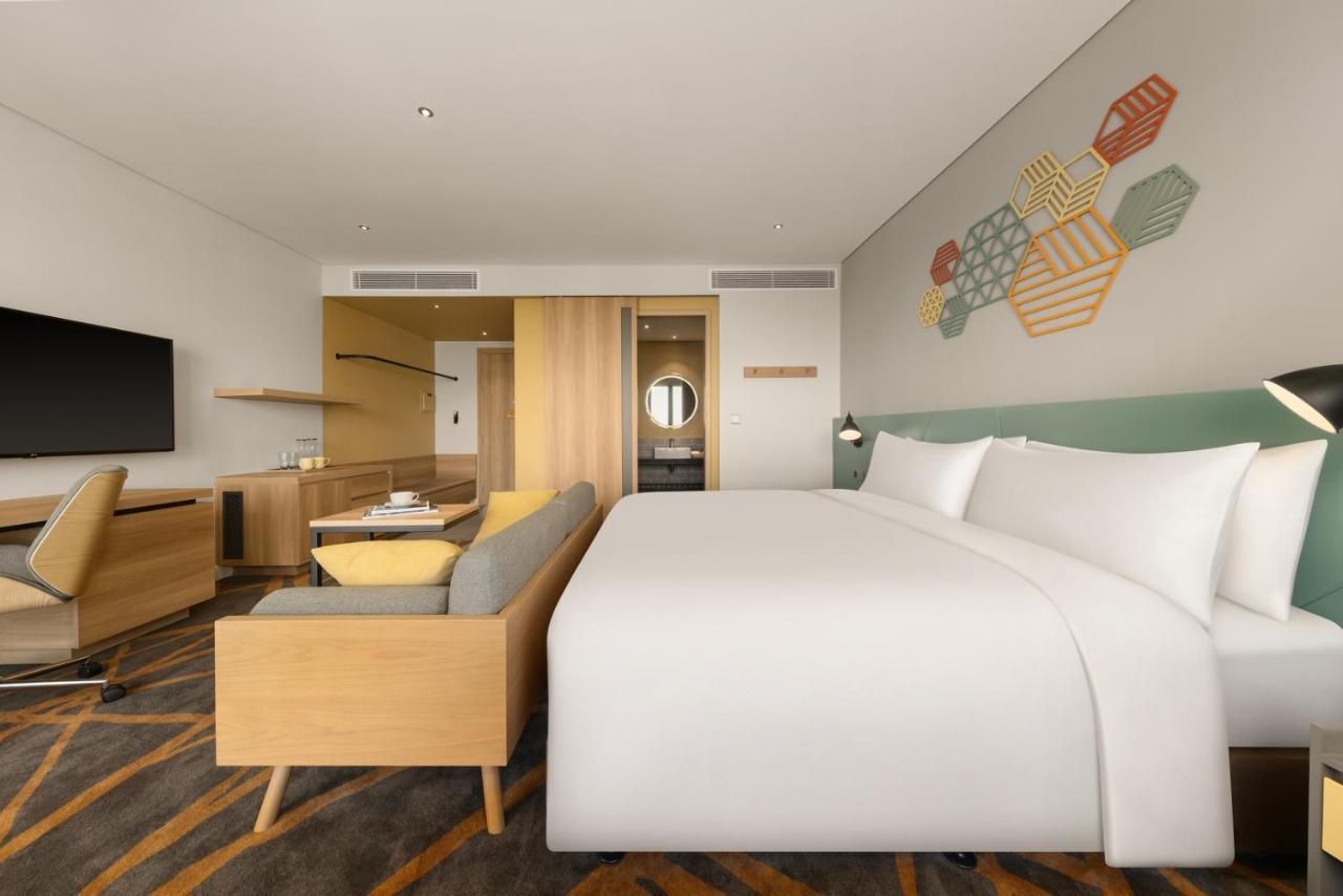 Hotel Hiive By Fusion Binh Duong - Vsip 1 à Thuan An Extérieur photo