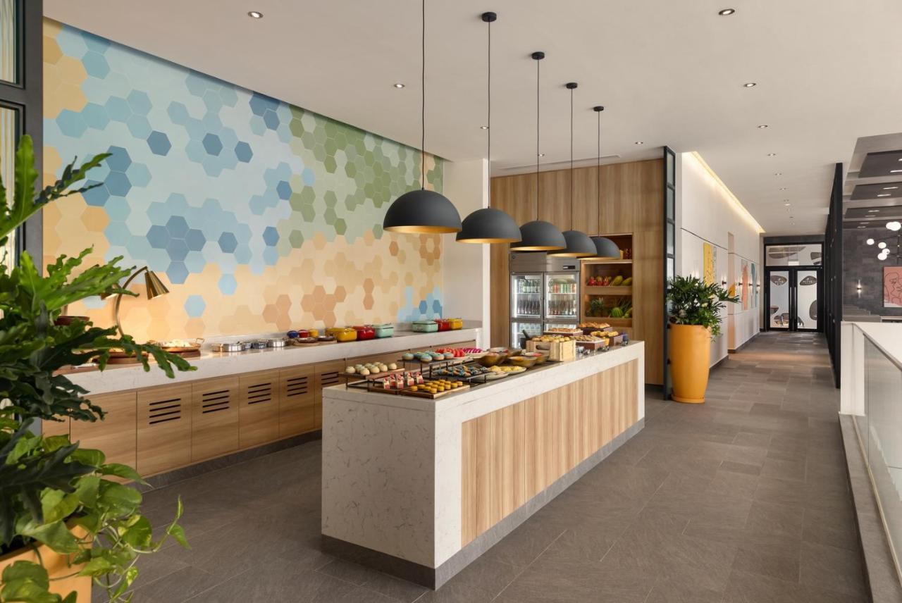 Hotel Hiive By Fusion Binh Duong - Vsip 1 à Thuan An Extérieur photo