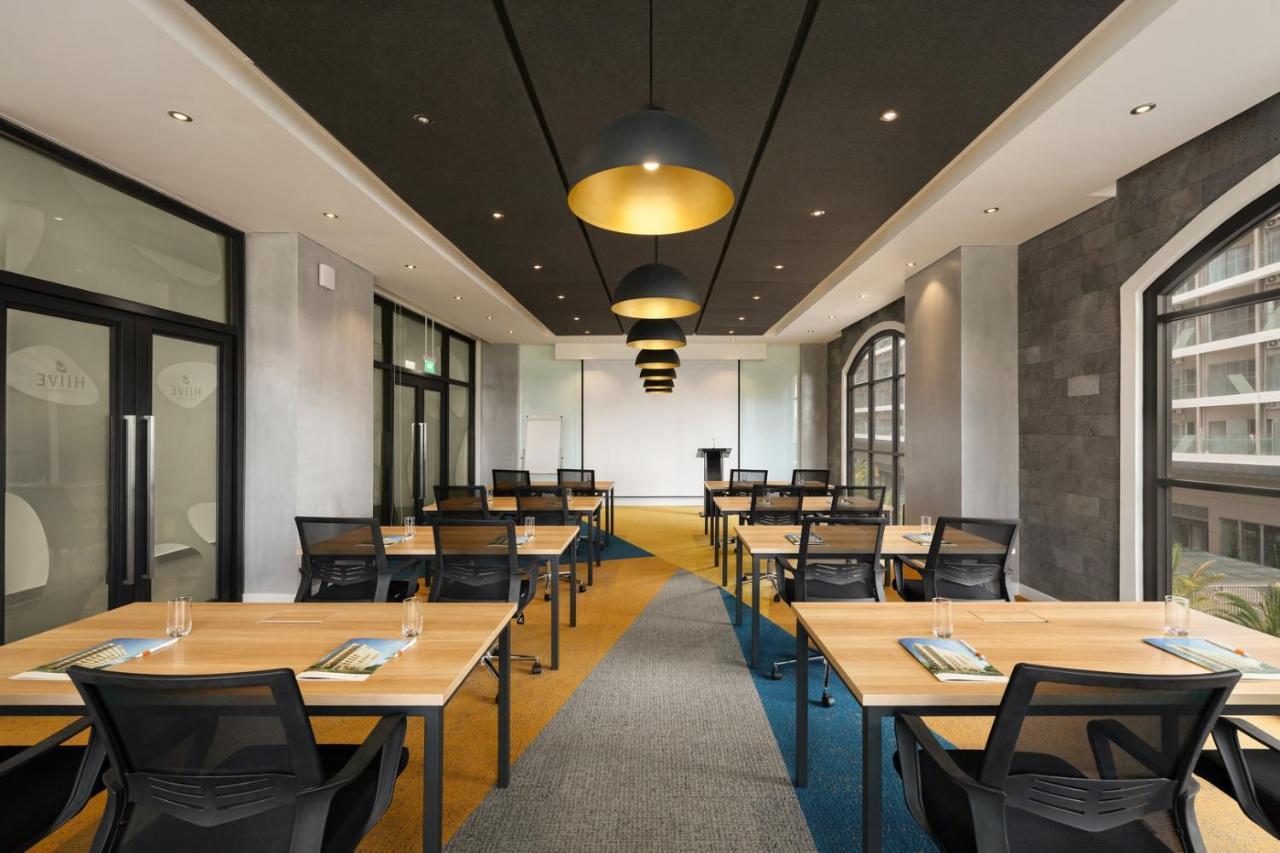 Hotel Hiive By Fusion Binh Duong - Vsip 1 à Thuan An Extérieur photo